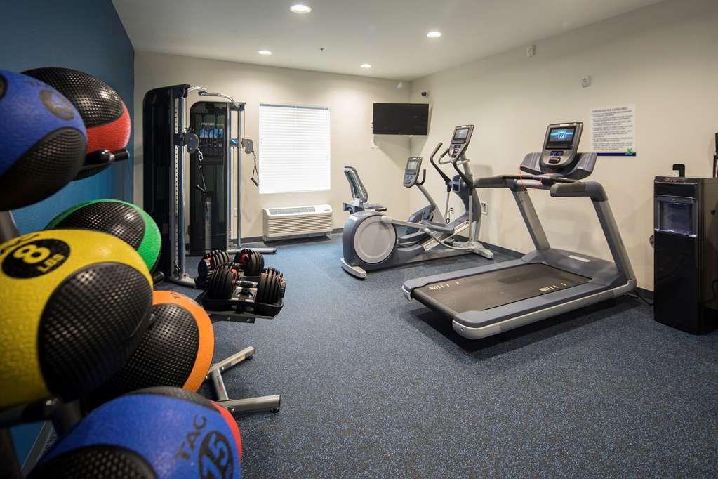 Hotel Uptown Extended Tampa Fl -